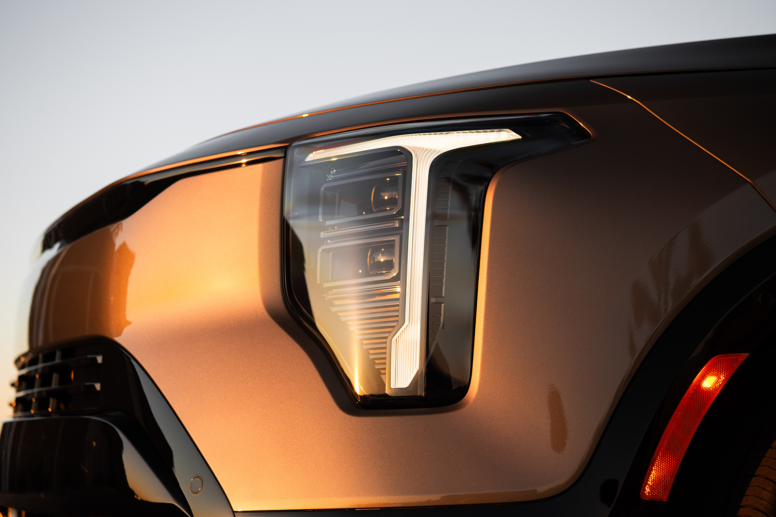 Новый Kia Niro — доступный кроссовер