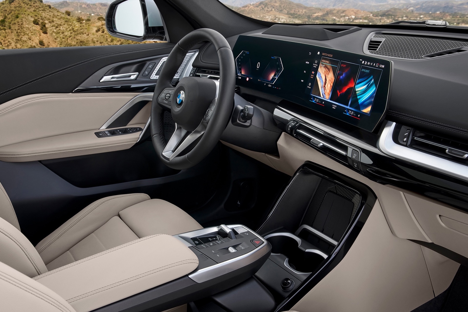 BMW x1 2022 салон