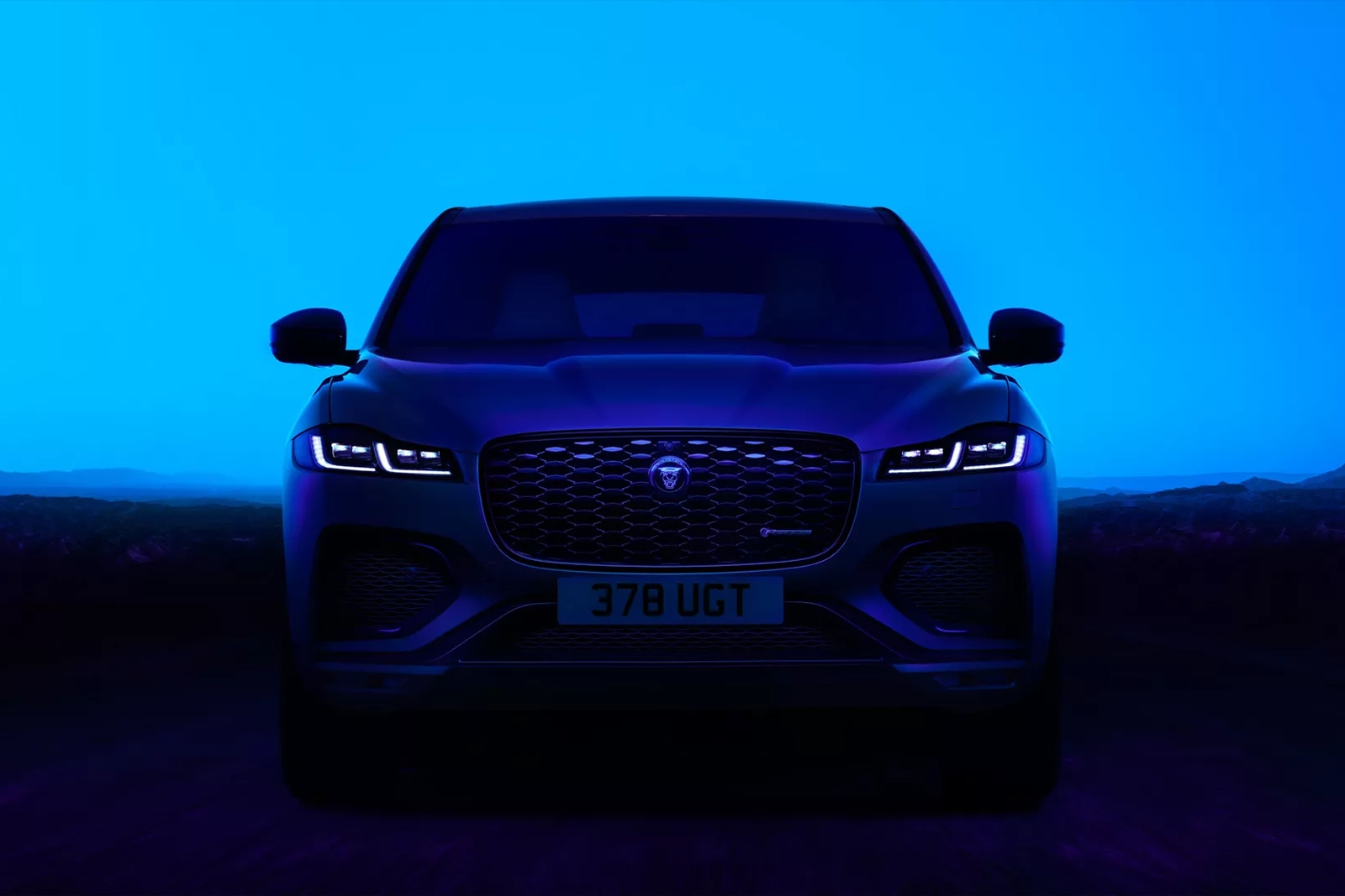 Ягуар 2022 новый f Pace