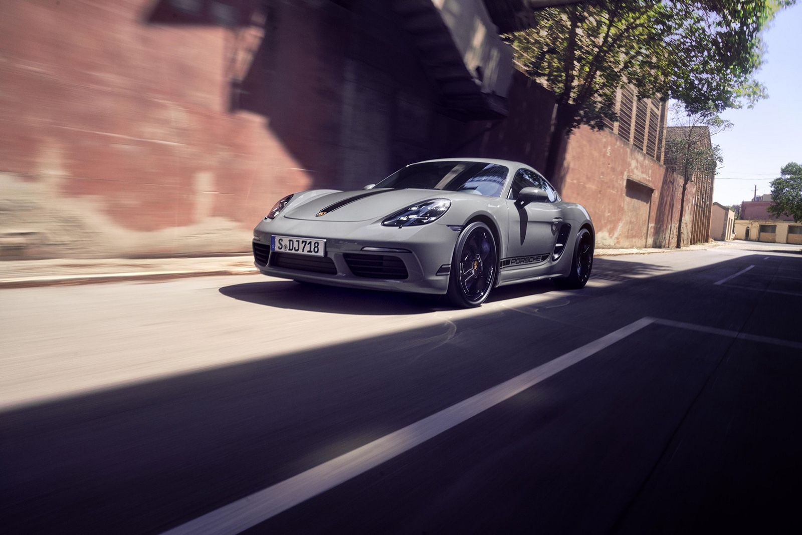 Porsche Cayman РѕР±РѕРё