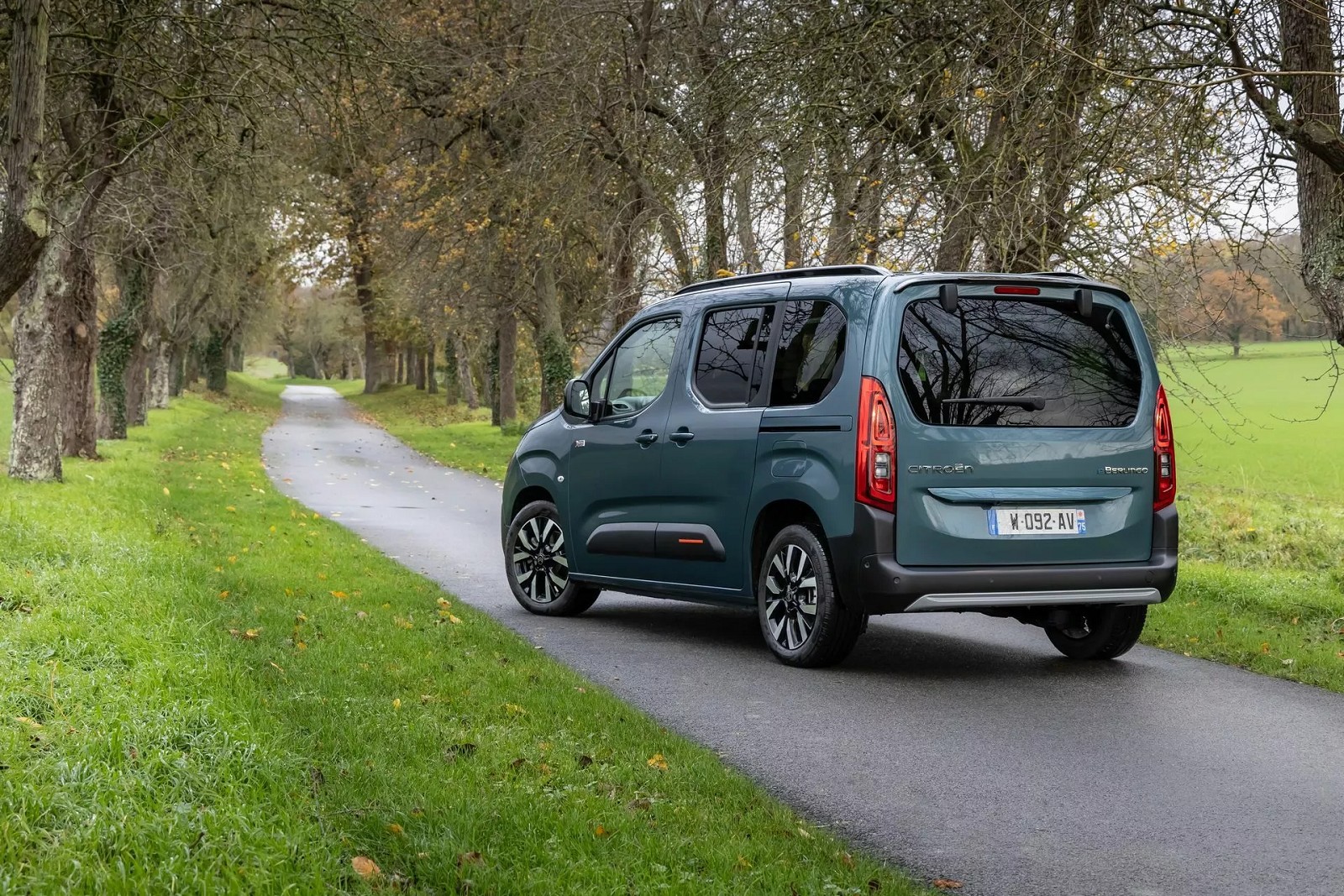 Электромобиль Citroen Berlingo first Electric