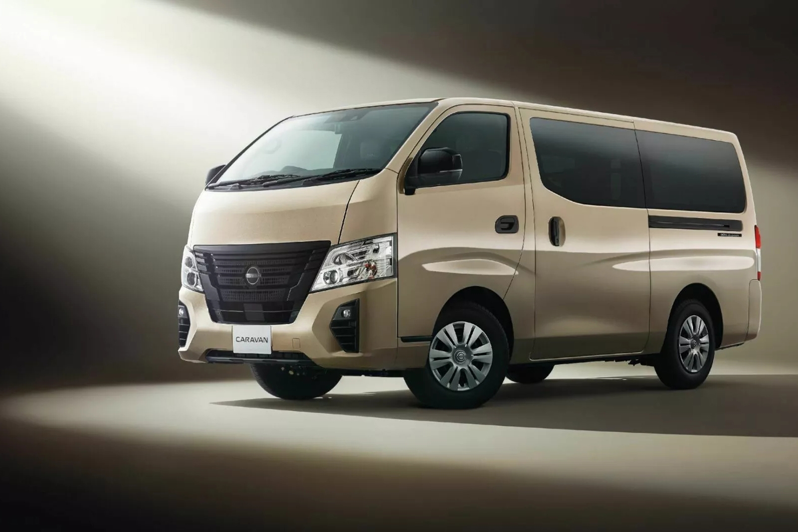 Nissan выпускает новый Caravan к юбилею модели - новость от Автодок